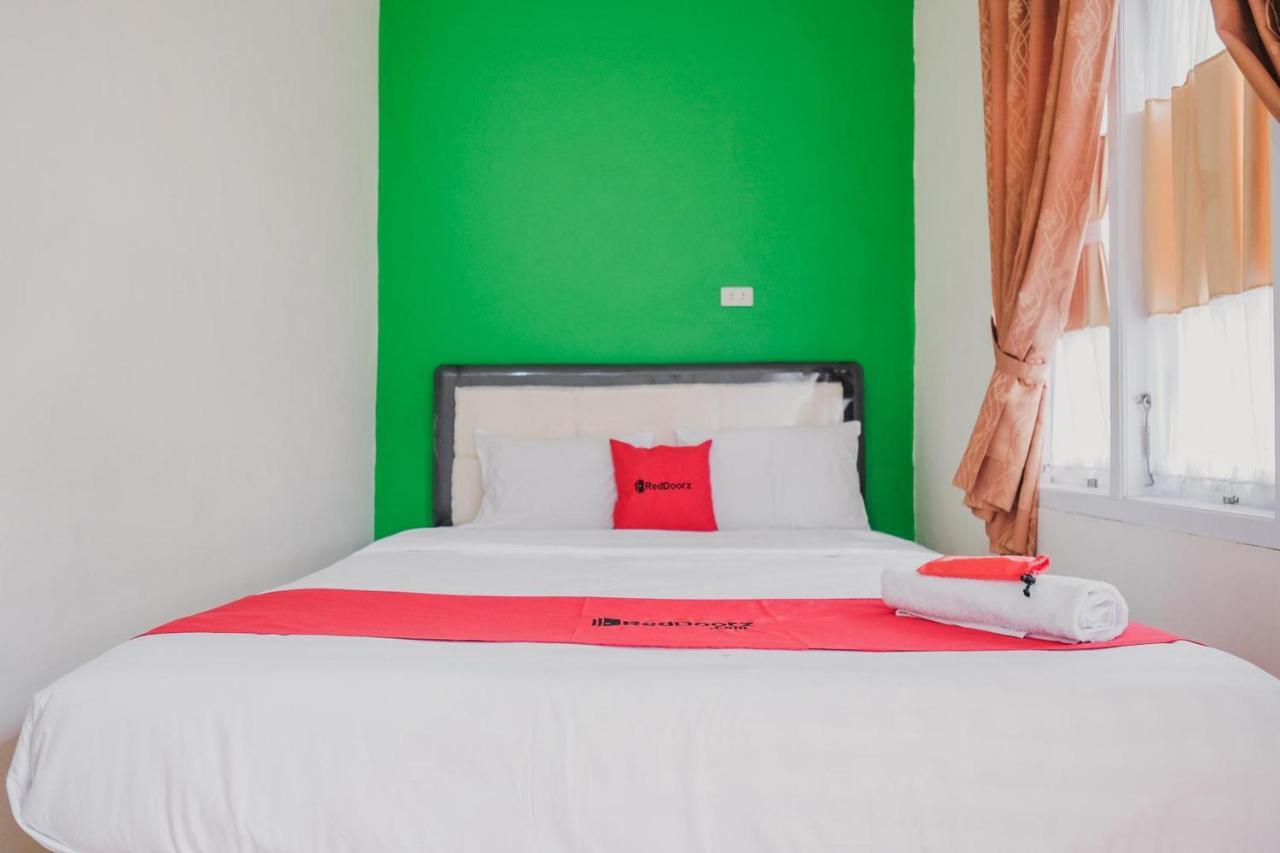 מלון Negarabatin Reddoorz Syariah Near Kebun Raya Liwa מראה חיצוני תמונה
